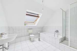 Gemütliche Dachgeschoss-Maisonette mit Loggia, Weitblick & charmantem Spitzbodenraum! – Die vollständige Adresse der Immobilie erhältst du vom Anbieter., 21244 Buchholz in der Nordheide – Vorschaubild 16