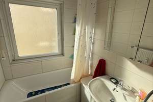 RENOVIERT! Attraktive, große und gut ausgestattete 3-Zi.-Whg. * TL-Bad / Balkon / Pkw-Stpl. * – Die vollständige Adresse der Immobilie erhältst du vom Anbieter., 70329 Rohracker, Stuttgart – Vorschaubild 5