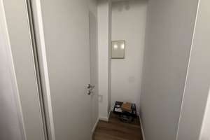 Gepflegte 2-Zimmer Wohnung im 3. OG mit Balkon in München – Die vollständige Adresse der Immobilie erhältst du vom Anbieter., 80469 Gärtnerplatz, München – Vorschaubild 2