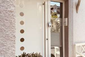 Wohnen auf Zeit I Exklusives Einfamilienhaus - top modernisiert - mit Traumgarten, Pool und Sauna – Die vollständige Adresse der Immobilie erhältst du vom Anbieter., 42929 Wermelskirchen – Vorschaubild 7