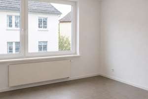 Großzügige und lichtdurchflutete 4-Zimmer Wohnung – Adelkampstraße 22, 45147 Frohnhausen, Essen – Vorschaubild 6