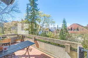 WOHNEN AUF DER GÄNSHEIDE – ATTRAKTIVES
EIGENHEIM MIT STADTBLICK IN BEGEHRTER LAGE – Die vollständige Adresse der Immobilie erhältst du vom Anbieter., 70184 Diemershalde, Stuttgart – Vorschaubild 2