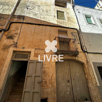 Haus mit großem Potenzial im Zentrum von Vilabella Tarragona