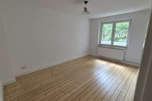 2-Zimmer-Wohnung in Hamburg Barmbek am Stadtpark  – Wasmannstraße 31b, 22307 Barmbek-Nord, Hamburg – Vorschaubild 3