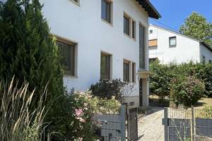 Zweifamilienhaus in Hennef-Rott mit Ölbergblick – 53773 Hennef (Sieg) – Vorschaubild 2