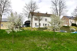 Schönecker Raumwunder mit traumhaftem Naturblick sucht neue Berufung – Klingerstraße 9, 8261 Schöneck/Vogtland – Vorschaubild 6