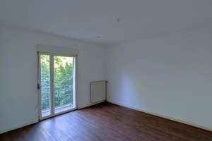Top Wohnung im Duisburger Süden mi kleinem Balkon – Großenbaumer Allee 158, 47269 Großenbaum, Duisburg – Vorschaubild 2