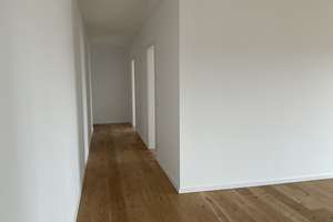 Zum Wohlfühlen! Viel Platz & Komfort & Einbauküche, neue Ausstattung! 3 Zimmer + Loggia, Gäste-WC – Hildesheimer Straße 454, 30519 Döhren, Hannover – Vorschaubild 18