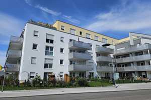 Geschmackvolle 2-Zimmer-Hochparterre-Wohnung mit geh. Innenausstattung mit Balkon in Waldkraiburg – Aussiger Straße 29, 84478 Mühldorf am Inn (Kreis) – Vorschaubild 2