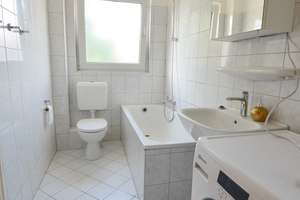 Hier lebt es sich gern! moderne 3-Raum Wohnung mit Balkon in
Duisburg-Overbruch ! – Memeler Straße 36, 47178 Overbruch, Duisburg – Vorschaubild 8