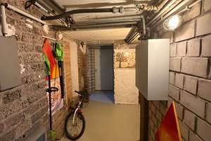 Attraktive 2-Zimmer-Eigentumswohnung mit Balkon in begehrter Lage von Düsseldorf-Lörick – Die vollständige Adresse der Immobilie erhältst du vom Anbieter., 40547 Lörick, Düsseldorf – Vorschaubild 9