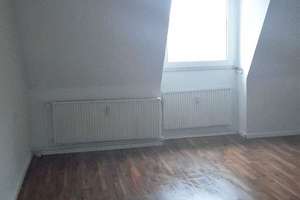 ***Große Dachgeschoßwohnung in ruhiger Lage sucht nette Mieter*** – Koppestr. 1, 45143 Altendorf, Essen – Vorschaubild 10