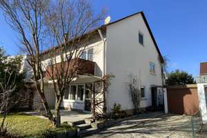 Charmantes Zuhause in besonderer Lage! – Die vollständige Adresse der Immobilie erhältst du vom Anbieter., 89257 Illertissen – Vorschaubild 2