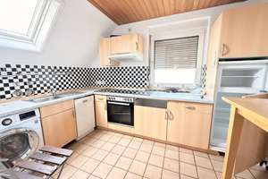 Charmante 3,5 Zimmer DG Wohnung mit ausgebauter Bühne in Bad Cannstatt – Die vollständige Adresse der Immobilie erhältst du vom Anbieter., 70374 Im Geiger, Stuttgart – Vorschaubild 9