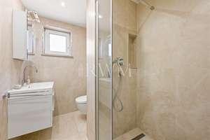 Hochwertig renovierte 5,5-Zimmer-Wohnung mit Balkon in grüner Umgebung (Stuttgart-Zuffenhausen) – 70439 Zuffenhausen-Frauensteg, Stuttgart – Vorschaubild 13
