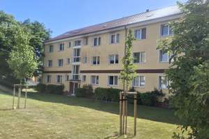 Modernisierte und sanierte 2-Zimmer-Wohnung im 2.OG