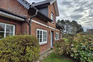 Amrumer Liebhaberstück in Bestlage Norddorf: Freistehendes Friesenhaus mit Charme, Kamin, Meerblick – Ual Saarepswai 26, 25946 Norddorf auf Amrum – Vorschaubild 5