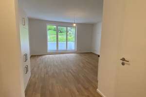 moderne und neuwertige 3-Zimmer-Wohnung mit Terrasse in Aachen-Burtscheid ab 01.05 – Adlerberg 12-14, 52066 Burtscheider Abtei, Aachen – Vorschaubild 3