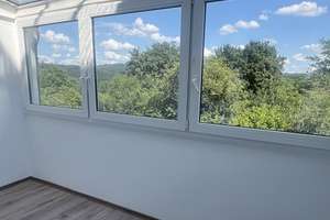 Charmante 2-Zimmer-Wohnung im 2. Obergeschoss mit Loggia und Gartennutzung