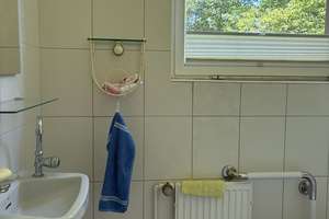 Adventspreis, großzügig. Ganz für sich – kleines Einfa.-Haus mit Bachlauf in bester Lage Wuppertals – Oberdüsseler Weg 54, 42113 Uellendahl-Katernberg, Wuppertal – Vorschaubild 16