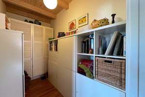 Helle und freundliche Dachgeschosswohnung mit Terrasse – Riegerhofstr. 15, 80686 Sankt Ulrich, München – Vorschaubild 14