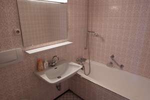 Provisionsfrei: Helle 2-Zi.-Whg. mit Balkon (Siebengebirgsblick), separater  Küche, TG-Stellplatz – Peter-Schwingen-Straße 2, 53177 Muffendorf, Bonn – Vorschaubild 14