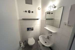 Gemütliche 3-Zimmerwohnung in S-Bahnhofnähe mit Süd-Balkon.... – Schulstraße 26, 82008 Unterhaching – Vorschaubild 6