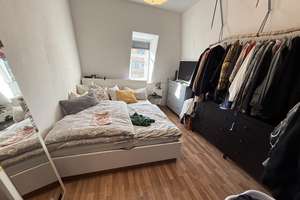 Mit Blick auf die Dächer von Dresden-Löbtau!  3-Zimmer-Wohnung mit Charme! – Die vollständige Adresse der Immobilie erhältst du vom Anbieter., 1159 Löbtau-Süd, Dresden – Vorschaubild 11