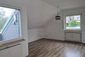 Helle 2-Zimmer-Dachgeschosswohnung mit Balkon in Neuwied in ruhiger Lage – Die vollständige Adresse der Immobilie erhältst du vom Anbieter., 56564 Neuwied – Vorschaubild 9