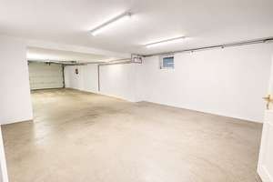 Exklusive Villa 
mit Pool, traumhaftem Garten & 3er-Garage 
in Hamburg-Wohldorf-Ohlstedt – Die vollständige Adresse der Immobilie erhältst du vom Anbieter., 22397 Wohldorf-Ohlstedt, Hamburg – Vorschaubild 24