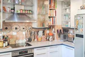 Reihenmittelhaus mit 2 Tiefgaragenplätzen und Studio im Dachgeschoss – Die vollständige Adresse der Immobilie erhältst du vom Anbieter., 82178 Puchheim – Vorschaubild 4