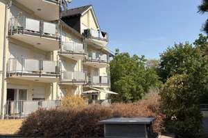 Charmante 3-ZKB-WHG mit Balkon in attraktiver Lage von Koblenz – Die vollständige Adresse der Immobilie erhältst du vom Anbieter., 56075 Karthause Flugfeld, Koblenz – Vorschaubild 2