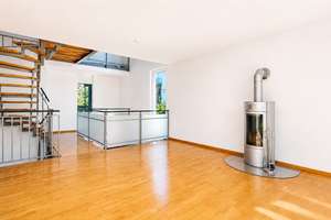 Privates Refugium mit Galerie, Kamin und eingewachsenem Garten – 60435 Preungesheim, Frankfurt am Main – Vorschaubild 6