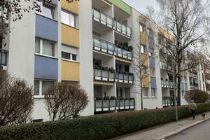 Zuhause mit 3 Zimmern und Balkon in ruhiger, zentraler Lage inBerg am Laim – Gustav-Schwab-Straße 7, 81673 Josephsburg, München – Vorschaubild 3