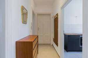 From 01.04 Amazing, bright flat in Prenzlauer Berg with balcony – Die vollständige Adresse der Immobilie erhältst du vom Anbieter., 10407 Prenzlauer Berg, Berlin – Vorschaubild 28