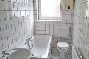 Frisch renovierte 2-Zi.-Wohnung in bester Lage von Schalke – Grillostrasse 66, 45881 Schalke, Gelsenkirchen – Vorschaubild 1