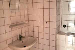 Preishammer! Schicke 2-Zimmer-Wohnung mit Loggia in der historischen Altstadt von Regensburg – Die vollständige Adresse der Immobilie erhältst du vom Anbieter., 93047 Innenstadt, Regensburg – Vorschaubild 5
