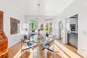 WOHNEN WIE IM EIGENEN HAUS - Maisonette in historischer Villa mit Panoramablick