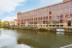 Stilvolle 2-Zimmer-Penthouse-Wohnung mit traumhafter Dachterrasse und Tiefgaragenplatz – Die vollständige Adresse der Immobilie erhältst du vom Anbieter., 4229 Plagwitz, Leipzig – Vorschaubild 5