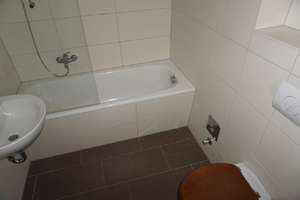 www.r-o.de +++ Die Elbwiesen um die Ecke - Helle 3-Zimmerwohnung mit Balkon – Pfotenhauerstraße 82, 1307 Johannstadt-Nord, Dresden – Vorschaubild 7