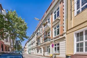 Saniertes Altbaujuwel mitten in Bergedorf