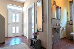 Freistehendes Einfamilienhaus im mediterranen Stil mit Naturpool – Mainz-Bingen (Kreis) – Vorschaubild 7