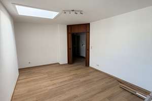 80qm 2-Zimmer Wohnung mit Balkon & WLAN WG-geeignet – Hofkamp 140, 42103 Elberfeld, Wuppertal – Vorschaubild 14
