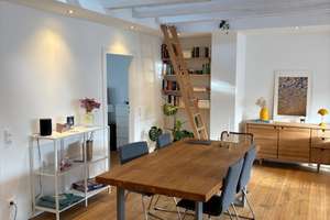 Pempelfort Moderne 3-Zimmer-DG Wohnung mit Balkon – renoviert 2021