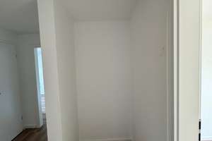 Zentrale 4-Zimmer-Wohnung – Klemens-Horn-Str. 30, 42655 Solingen-Mitte, Solingen – Vorschaubild 5