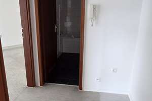 Ihr neues Zuhause in Herrenberg! Schicke, frisch renovierte 2-Zimmer-Wohnung mit Balkon! – Markusstr. 8, 71083 Herrenberg – Vorschaubild 4