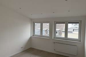 Exklusive Maisonette-Wohnung (3 Zimmer) mit Balkon & Klimaanlage & Küche – Erstbezug – Klosterstraße 58b, 40211 Stadtmitte, Düsseldorf – Vorschaubild 19