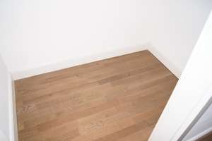 Schickes Nest! + Parkett + Fußbodenheizung + Lift + tolles Bad + Balkon + Übernahme EBK möglich – Schönbachstraße 89, 4299 Stötteritz, Leipzig – Vorschaubild 17