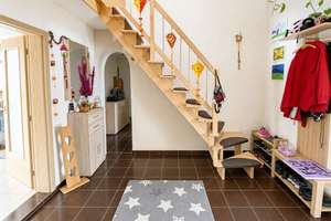 Einfamilienhaus mit großem Grundstück, Garten, vier Garagen und Nebengebäuden in Theres-Buch bei Haß – 97531 Theres – Vorschaubild 25