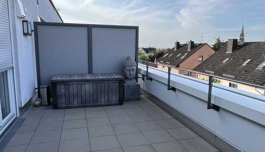 Bild von 4 TG Stellplätze, KFW 70, Smart Home, Zimmer mit Bad, Skyline, Premium Ausstattung in Oberursel